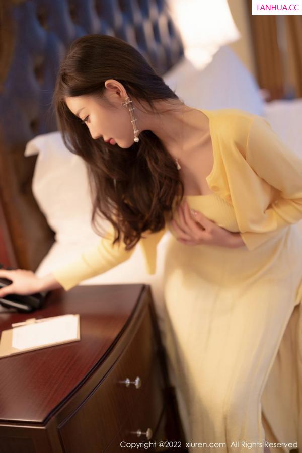 杨晨晨 sugar小甜心CC [XiuRen]高清写真图 2022.03.01 No.4654 杨晨晨Yome第17张图片